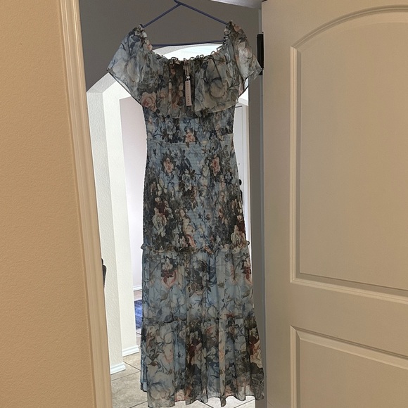 Baltic Born Dresses & Skirts - Baltic Born floral Blue Dress.